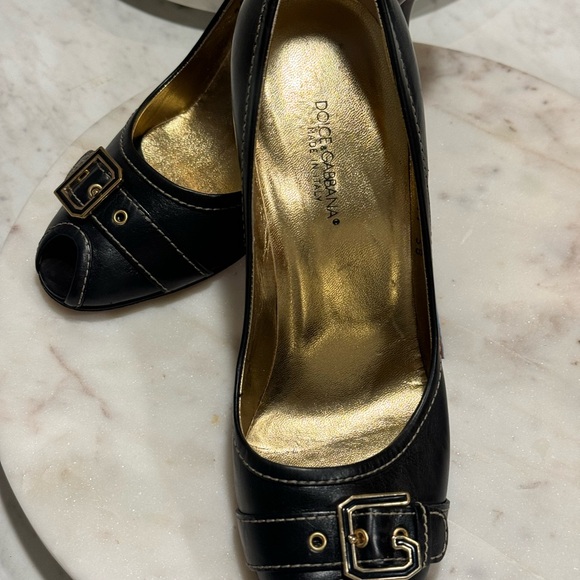 DOCE & GABBANA - AUTHENTIC — Peep Toe Pumps with Buckle Strap Heels - SIZE: 38 - Picture 5 of 16